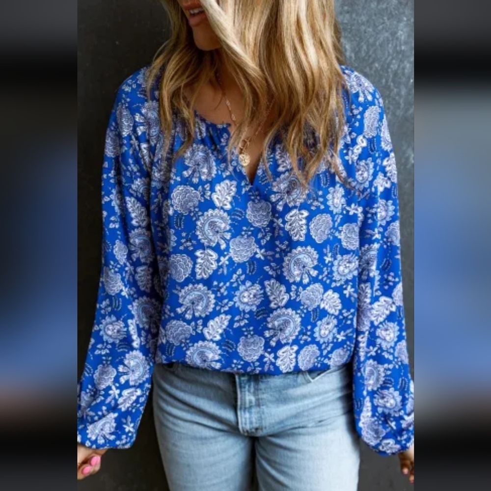 ❤️New  Blue Paisley Women's Top